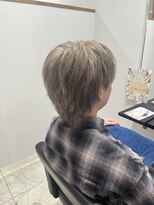 イルミ(iLUMi)&nbsp;iLUMi　×　ハイトーンカラー