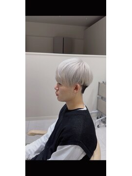 リック(Ric by KENJE) 【ホワイトマッシュ】