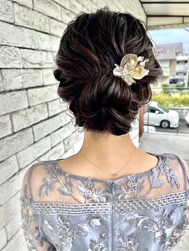 タスメット(+Met.) 結婚式お呼ばれヘアセット