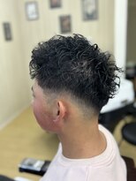 ハングアウト(Hangout) スパイキーパーマ