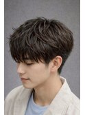 スパイラルパーマジェットモヒカンガイルヘアアップバング