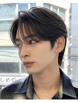 ポーチバイハニー オモテサンドウ(PORCH by HONEY omotesando)&nbsp;韓国マッシュフェザーパーマニュアンスパーマセンターパート黒髪