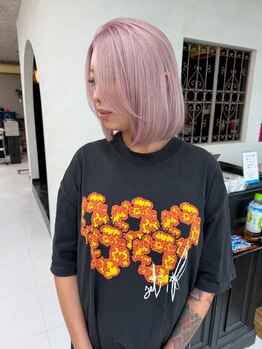 ミスラグジュアリー(Miss Luxury)の写真/【ケアブリーチ・カット　￥19800～】最新のブリーチ技術でダメージ最小限のうる艶ハイトーンに。