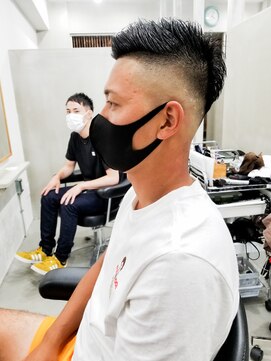 メンズスキンフェード 2枚目あり Instagram Hashicut L ヘア サロン イチャリ Hair Salon Ichari のヘアカタログ ホットペッパービューティー