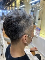 クオリス 上板橋店(QUALIS) アシンメトリー刈り上げかきあげサイドパート