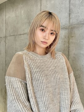 オーレント(AULENT) ホワイトベージュ×顔まわりレイヤーボブ