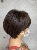 ショートボブ