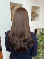 リンダ Linda&nbsp;透明感グレージュ　ゆるふわロング