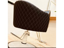 KOKOROの椅子は、ゆったり広めのソファータイプ☆