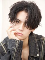 ルーシー 渋谷(LUCEY)&nbsp;センターパートフェザーパーマシャドウパーマメンズパーマ