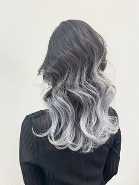 【ADDICT_MAYA】ホワイトグラデーション