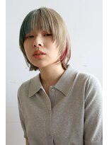 アピィス(appiis) ミルクティーブロンド/ワンホンレイヤーカット/横浜