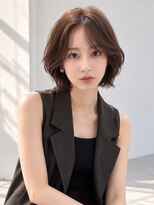 ノラ ギンザ(NORA GINZA)&nbsp;韓国風くびれレイヤーボブ×外ハネ×センターパート前髪なし