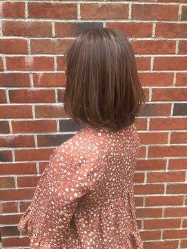 シェノン 西梅田(CHAINON) 似合わせカット/レイヤーウルフ/デザインカラー/ボブ/透明感