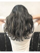 オーストヘアジジ(Aust hair Gigi)&nbsp;【Aust】カーキアッシュ+小顔ハイライト