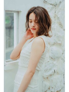 シーア 中野新橋店(Sia) 【2021年新作スタイル】Sia中野新橋店