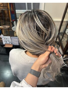 アントルポ(entrepot) コントラスト ホワイトシルバー