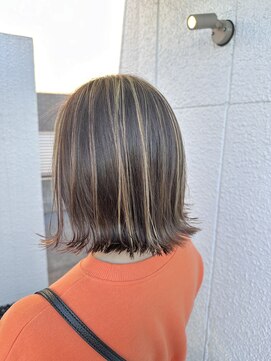 ワクヘアー(WaKu hair) 切りっぱなしボブ＋ハイライト
