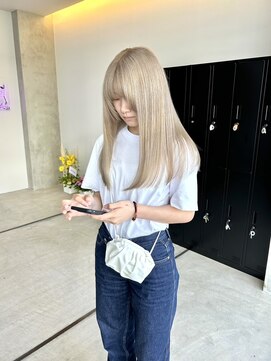 ムード カナザワ(mood kanazawa) ダブルカラー/ブリーチ/学割U24/インナーカラー/韓国/ハイライト