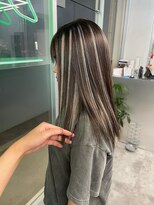 キング 高槻(K!ng) 縮毛矯正髪質改善ハイライトレイヤーカット高槻美容室エクステ