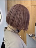 ピンクベージュ_ダブルカラー_切りっぱなしボブ