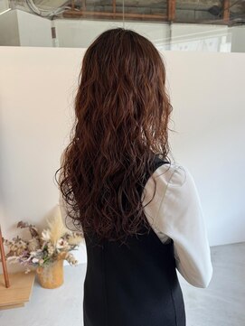 ヒンク(the hinc) ロングパーマ / 大阪