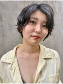 ニュアンスパーマでつくる、大人の余白ショート