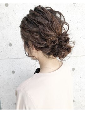 ヘアーサロンネンド(hair salon nendo) ゆる波巻きアレンジ