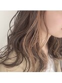 イヤリングカラー×ベージュ