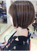 ショートボブ