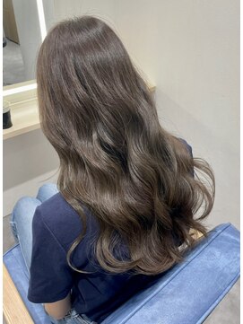 ソヨン 名古屋店(SOYON) 【お客様スタイル】ハイトーン アッシュ 透け感 ベージュ 韓国風