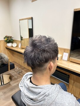 ココネ(cocone) 刈り上げマッシュ+ラベンダーパールカラー