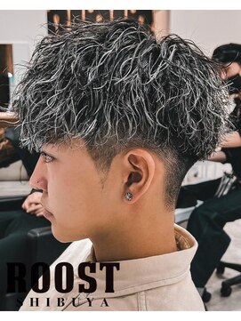 ルースト 渋谷店(ROOST) マッシュスタイル×ツイスパ+ホワイトハイライト