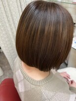 ロマンヤカタ ファース(ROMAN YAKATA fars) 艶ボブスタイル@田島(2024/6)