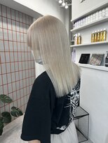 ペレ 渋谷(PELE)&nbsp;デザインカラー/レイヤーカット/ウェットヘア/オリーブベージュ