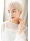 ぱっつん前髪透明感ダブルカラー小顔丸みショートY志木20代30代