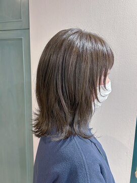 ヘアサロン ナノ(hair salon nano) ミディアムヘア/レイヤーカット/カーキグレージュ/30代/40代