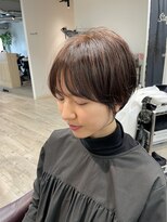 コワファーストナガサキシャンプーボーイ(COIFF1RST NAGASAKI SHAMPOO BOY)&nbsp;大人可愛い20代30代40代黒髪前下がりショートボブ丸みショート◎