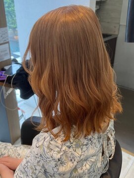 インク サカエ(inq sakae) ブリーチミルクティーアッシュベージュ