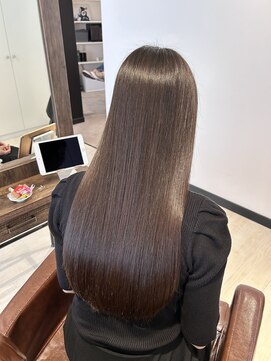 ソリス(Solis) アッシュグレージュ×髪質改善トリートメント