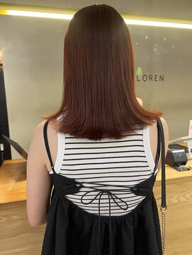 ローレン(LOREN) イメチェン/ホワイトブロンド/外ハネボブ/ワイドバング/栄/久屋