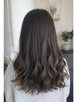 ヘアーデザインフアリ(Hair design fuari) アッシュブラウン