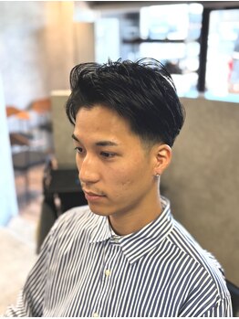 OM NOM NOM【6月上旬 NEW OPEN(予定)】の写真/【NEW OPEN/駐車場有】フェードから特殊パーマまで!男心をくすぐる完全貸切の隠れ家バーバー