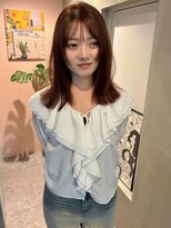 ウム(umu.) 韓国ヘア/レイヤーカット/顔まわり/小顔ヘア