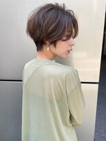 グランドライン(GRAND LINE)&nbsp;GRANDLINE 千崎聖太　フェミニンなのにクールなショートスタイル