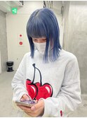 ダブルカラーブルーケアブリーチインナーカラーナチュラルボブ