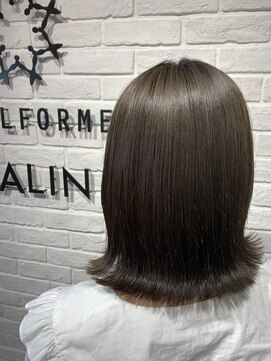 ヘア スパ ビューティー エールフォルム(HAIR SPA BEAUTY YELLFORME) 外ハネ×グレージュカラー