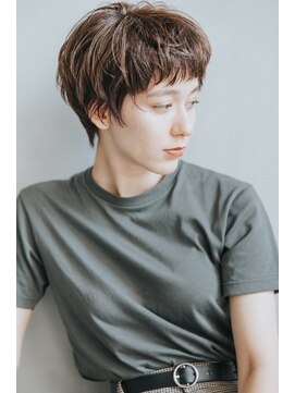 フィルムス 横浜(FILMS) ハッシュカット/フルバング/似合わせカット/レッドブラウン