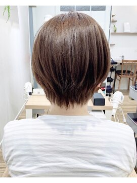 モリオフロムロンドン 松戸店(Morio from London) 【松戸　石山】大人可愛いくびれショート耳掛けショート