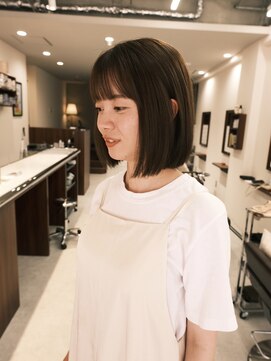 ルックアット(Look at) 【lookat】20代30代40代 ボブオリーブベージュ